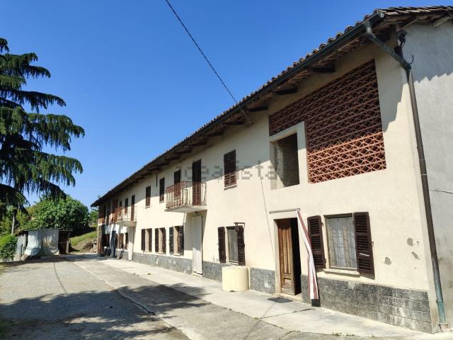 Rustico in vendita a Piemonte, Asti