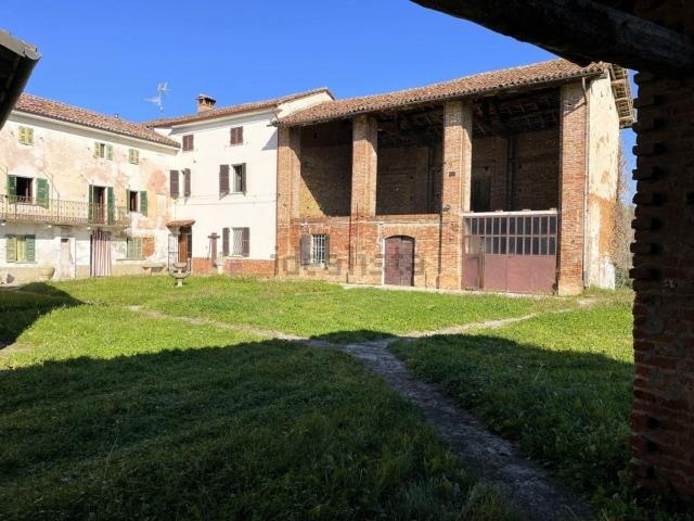 Rustico in vendita a Piemonte, Alessandria