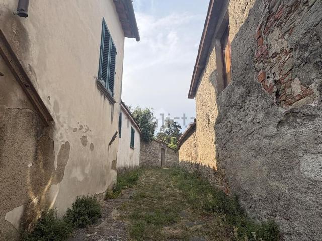 Rustico in vendita a Monte a Pescia, Uzzano E Castello