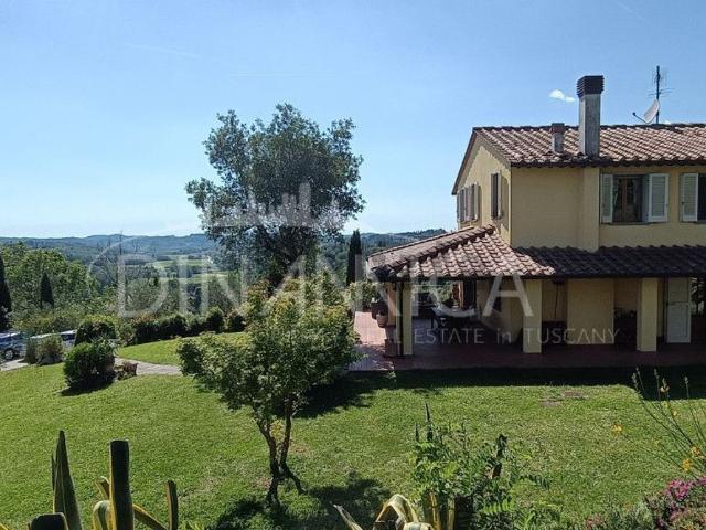 Rustico in vendita a La Scala, San Miniato