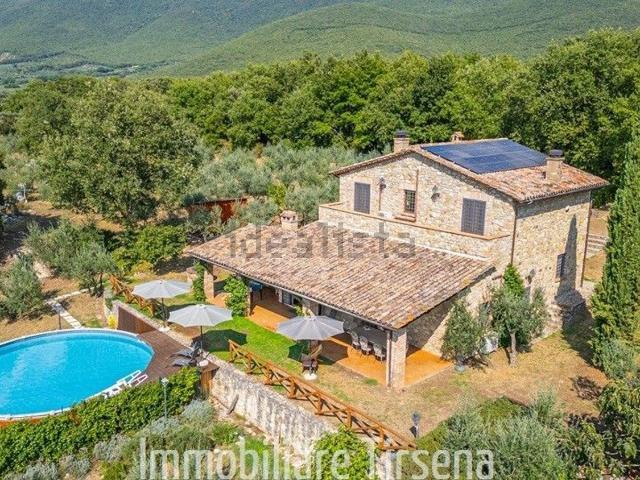 Rustico in vendita a Orvieto, Umbria