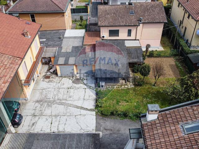 Rustico in vendita a Caravaggio, Lombardia