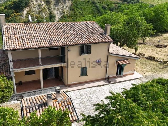 Rustico in vendita a Marche, Ascoli Piceno