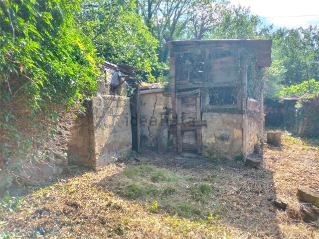 Rustico in vendita a Penna In Teverina, Umbria