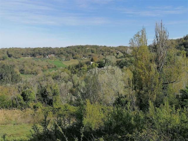 Rustico in vendita a Penna In Teverina, Umbria