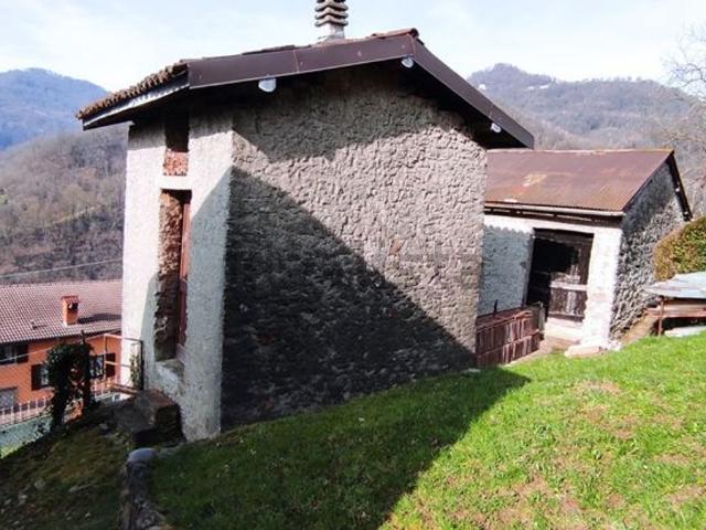 Rustico in vendita a Comunità Montana della Valle Brembana, Val Brembilla