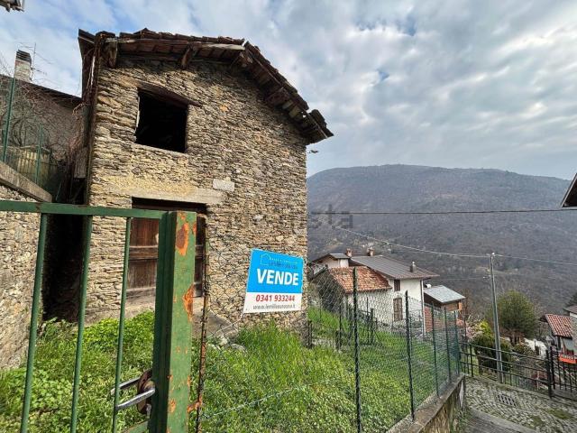 Rustico in vendita a Vestreno, Valvarrone