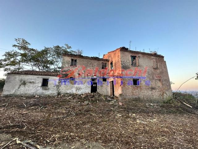 Rustico in vendita a Marche, Pesaro E Urbino