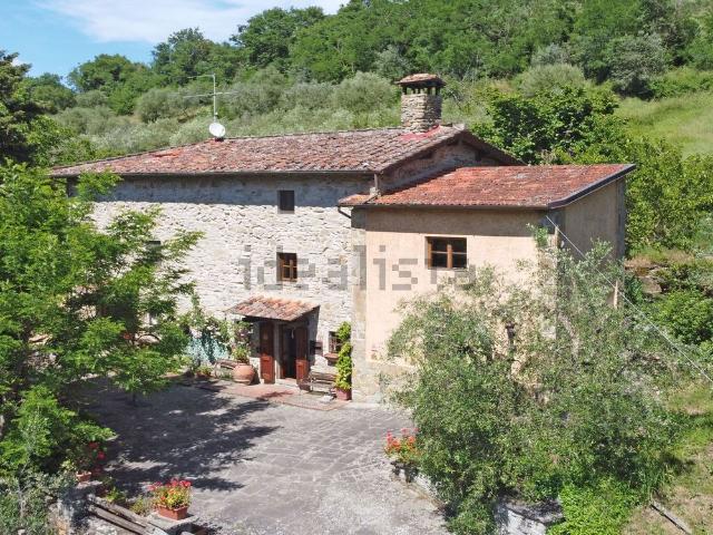 Rustico in vendita a L'Intento, Londa