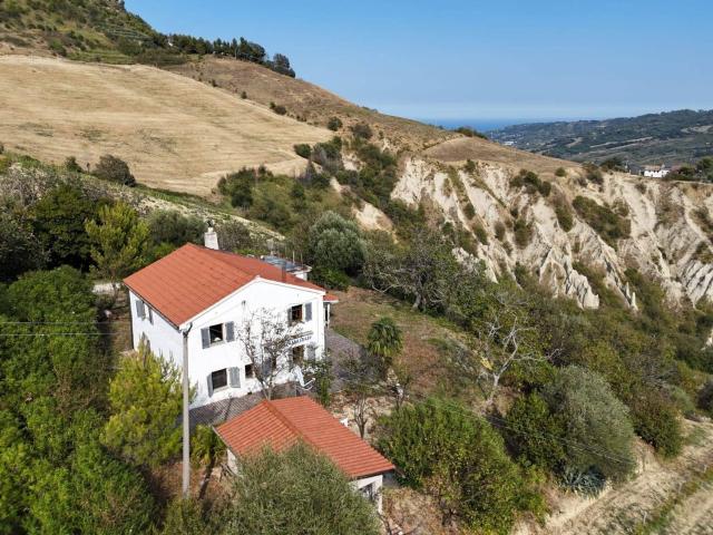 Rustico in vendita a Ripatransone, Ascoli Piceno
