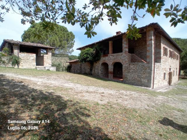 Rustico in vendita a Montegonzi, Toscana