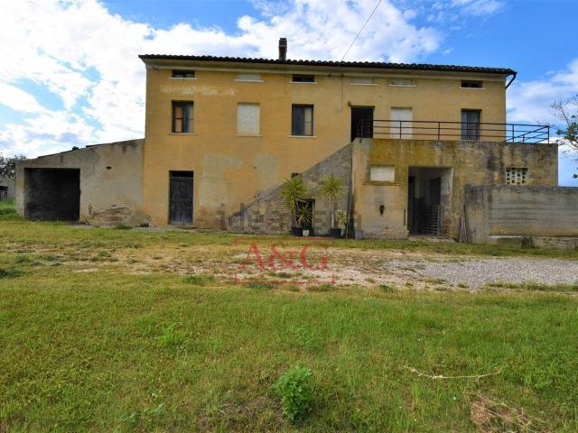 Rustico in vendita a San Giuseppe Sud, Sant'Elpidio a Mare