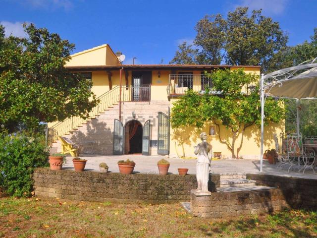 Rustico in vendita a Le Conche, Castellina Marittima