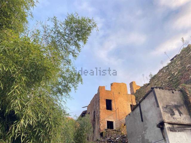Rustico in vendita a Missaglia, Lombardia