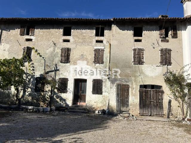 Rustico in vendita a Cavolano, Sacile