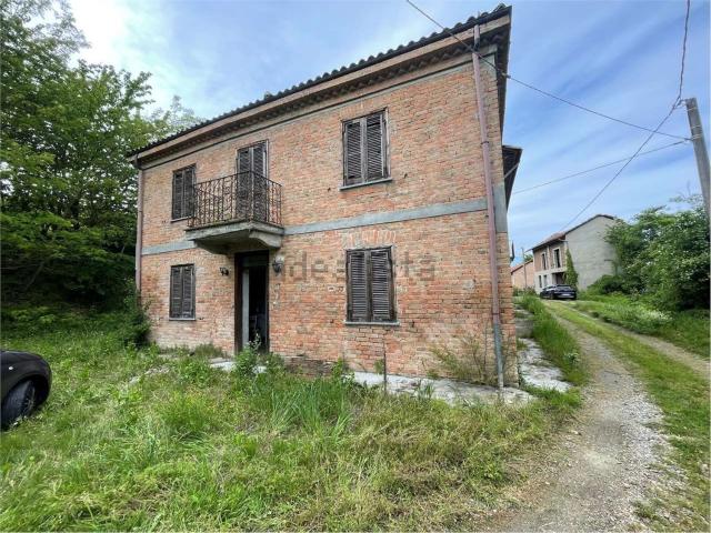 Rustico in vendita a Nizza Monferrato, Asti