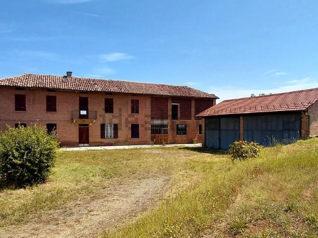 Rustico in vendita a Piemonte, Asti