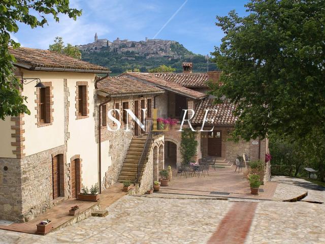 Rustico in vendita a Izzalini, Umbria