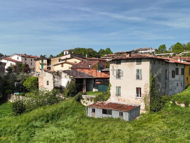 Rustico in vendita a Soiano Del Lago, Lombardia