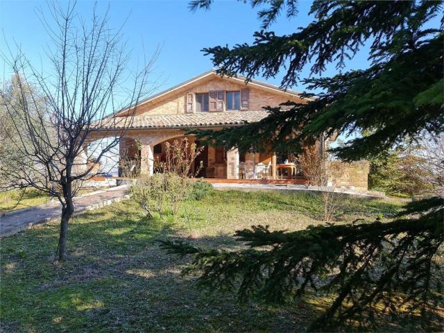 Rustico in vendita a Maciolla, Marche