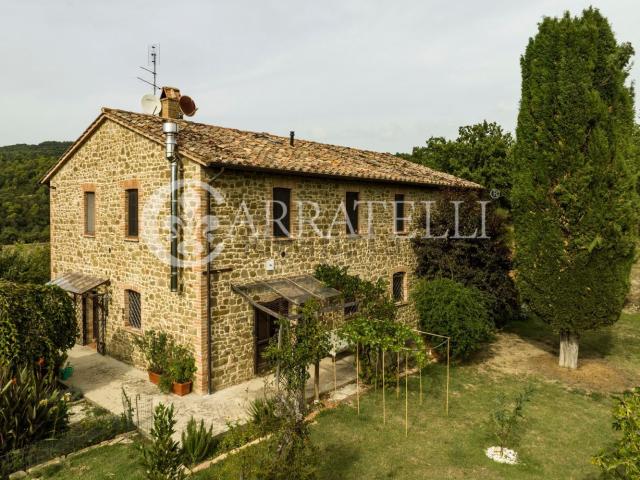 Rustico in vendita a Castelleone, Deruta
