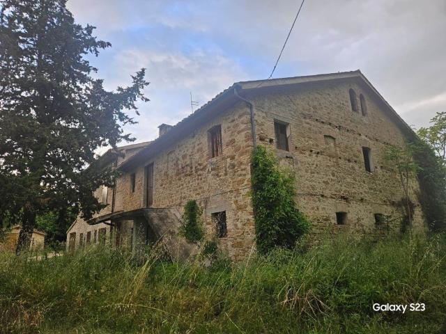 Rustico in vendita a Marche, Macerata