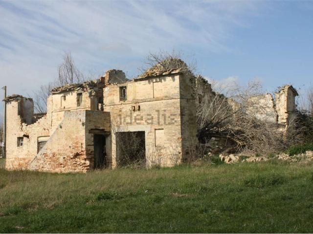 Rustico in vendita a Marche, Macerata