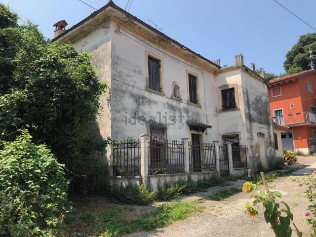 Rustico in vendita a Valeggio Sul Mincio, Veneto