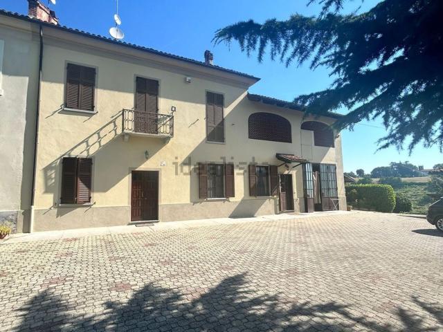 Rustico in vendita a Piemonte, Asti