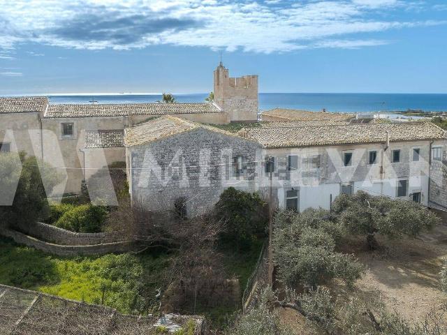 Rustico in vendita a Cava D'aliga, Sicilia