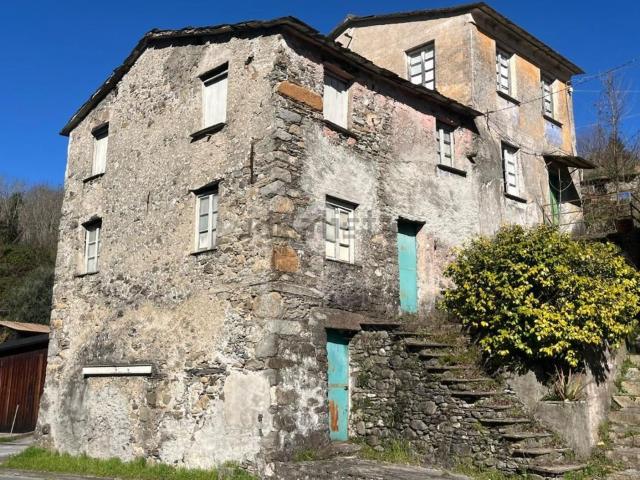 Rustico in vendita a San Colombano Certenoli, Aveggio
