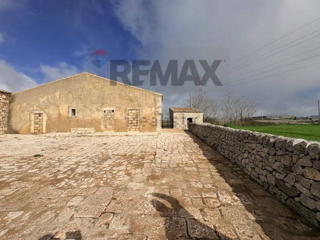 Rustico in vendita a Annunziata, Ragusa