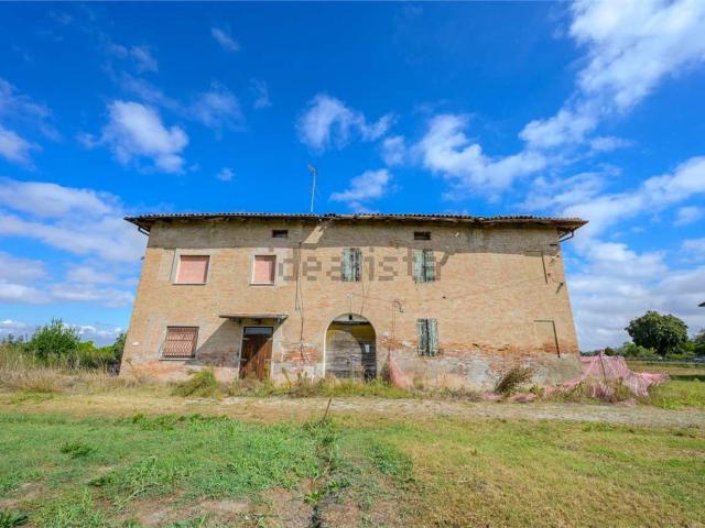 Rustico in vendita a Unione Alto Ferrarese, Cento
