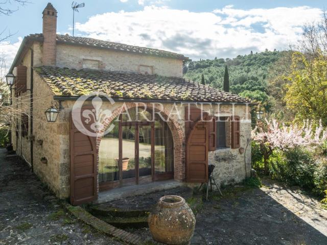 Rustico in vendita a Asciano Scalo, Asciano