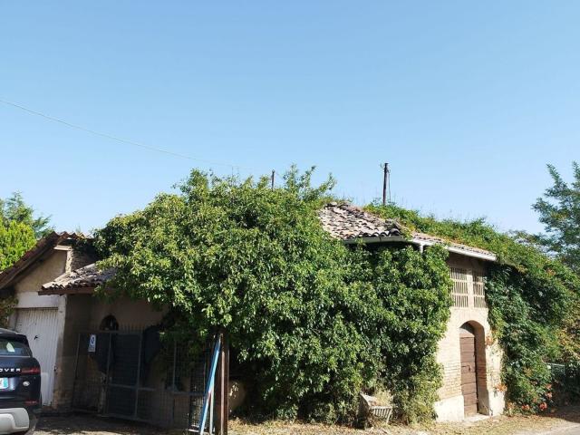 Rustico in vendita a Unione di comuni Terre di Castelli, Castelvetro Di Modena