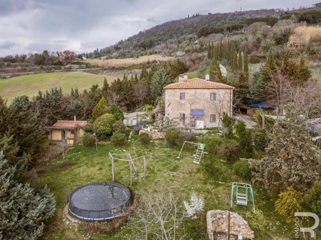 Rustico in vendita a Monterotondo Marittimo, Toscana