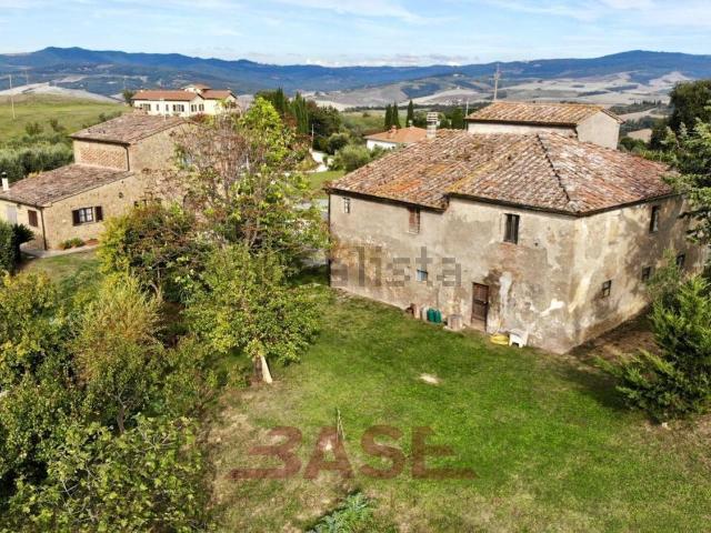 Rustico in vendita a Volterra, Toscana