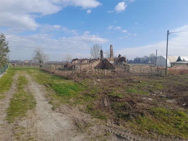 Rustico in vendita a Cognento, Modena