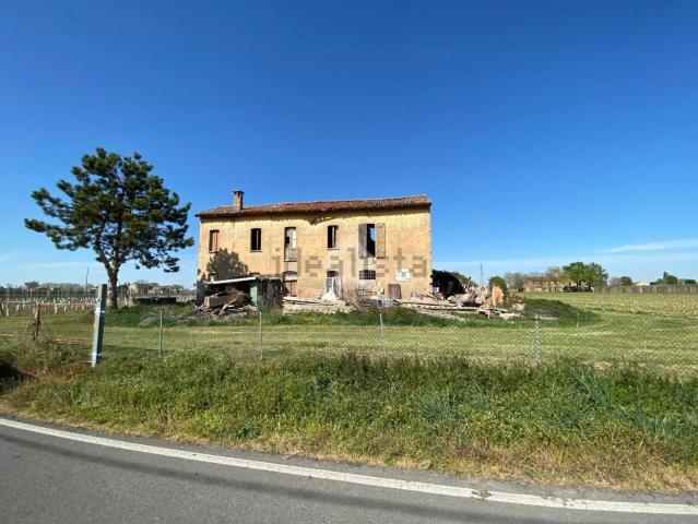 Rustico in vendita a Unione dei comuni della Bassa Romagna, Lugo