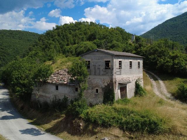 Rustico in vendita a Preci, Umbria