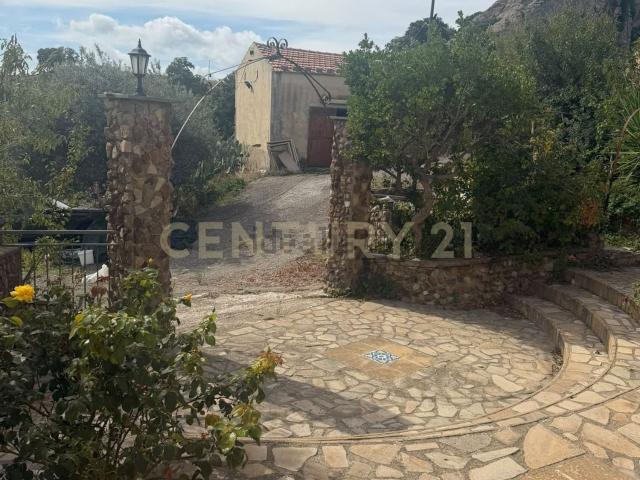 Rustico in vendita a Nicosia, Enna