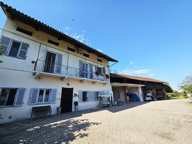 Rustico in vendita a San Silvestro, Piemonte