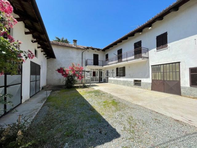 Rustico in vendita a Piemonte, Asti