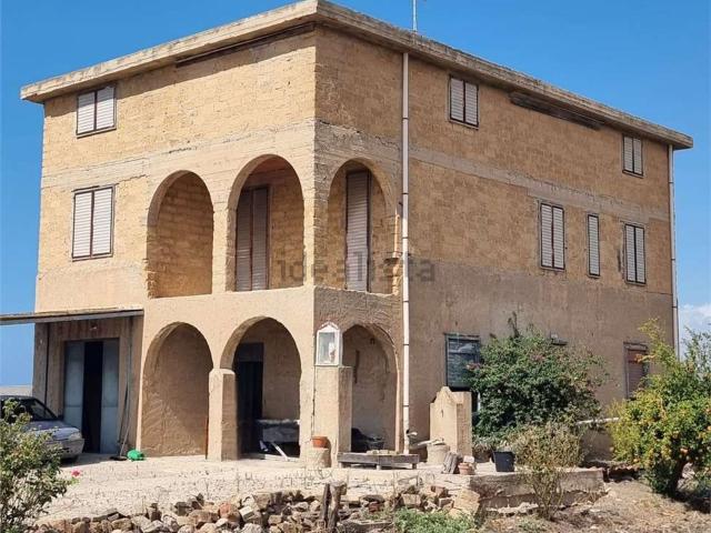 Rustico in vendita a Agrigento, Sicilia