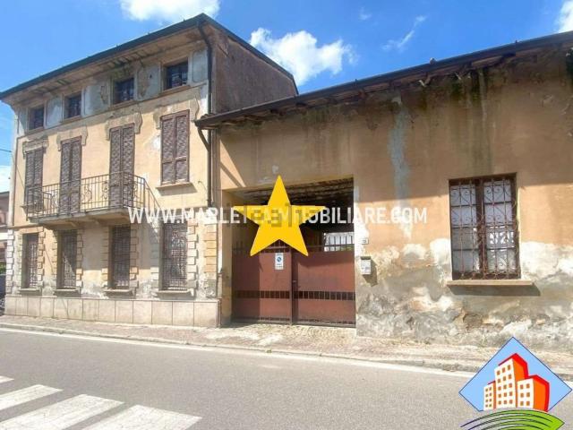 Rustico in vendita a Trescore Cremasco, Lombardia