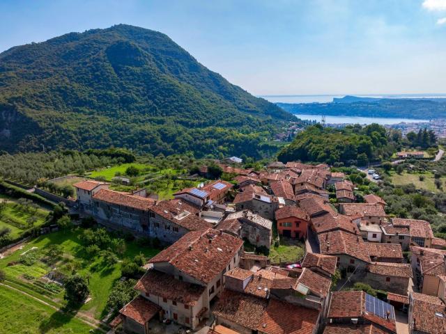 Rustico in vendita a Comunità Montana Parco Alto Garda bresciano, Salò