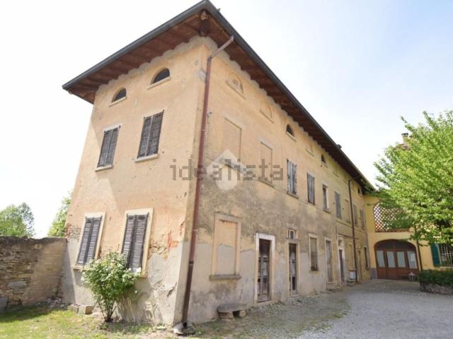 Rustico in vendita a Quattro Strade, Montevecchia