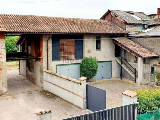 Rustico in vendita a Cassolnovo, Lombardia