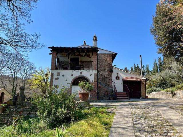Rustico in vendita a Unione dei Comuni Circondario dell'Empolese Valdelsa, Montaione