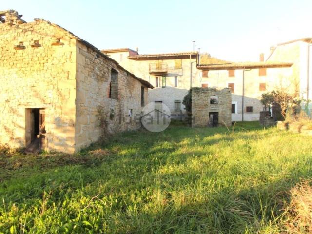 Rustico in vendita a Neviano Degli Arduini, Reggio Emilia